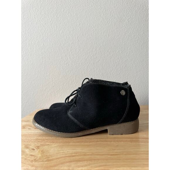 Eddie Bauer “Valerie” Black Suede Leather Chukka Ankle Boots Fur Lined 8.5 - Picture 3 of 10